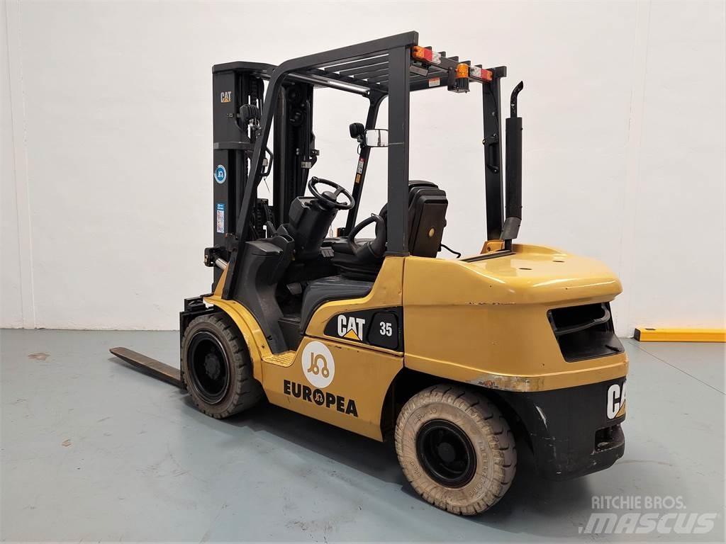 CAT DP35NTD Diesel heftrucks