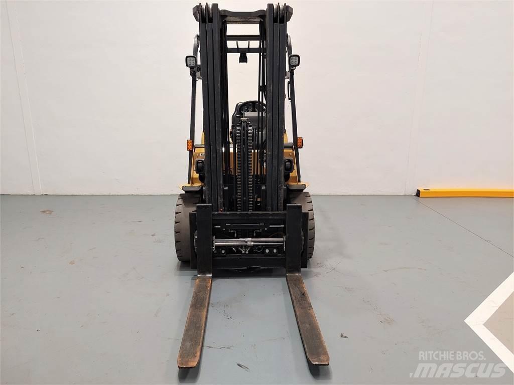 CAT DP35NTD Diesel heftrucks