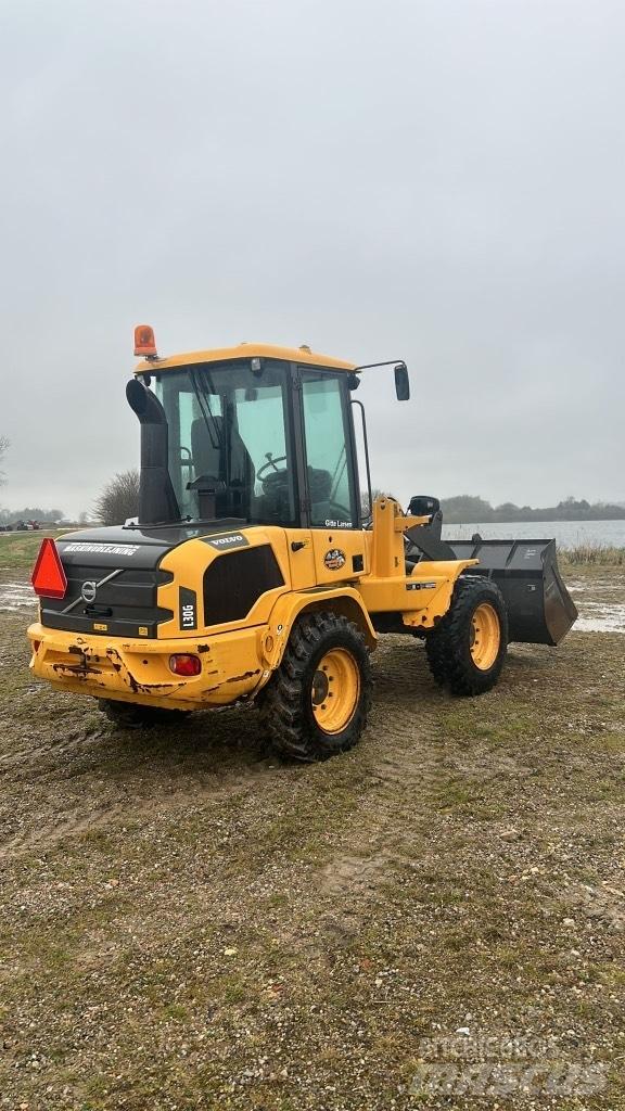 Volvo L 30 G Wielladers