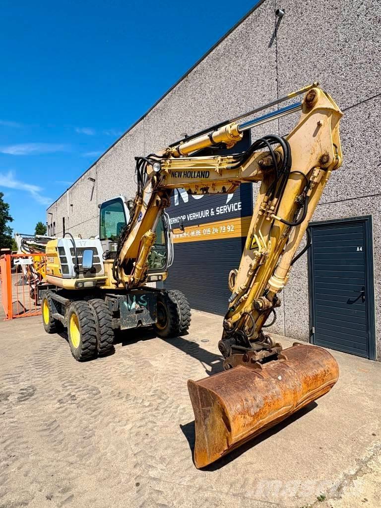 New Holland MH 2.6 Wielgraafmachines