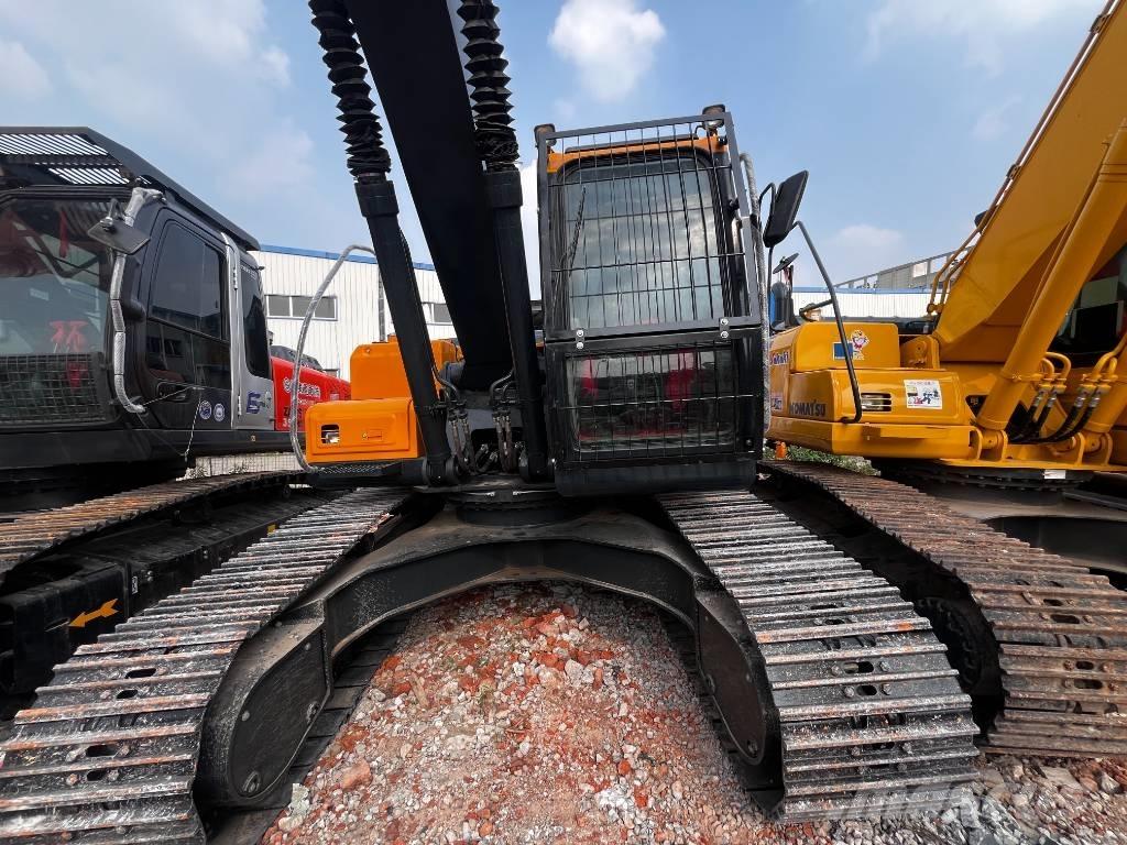 Hyundai HX 220HD Rupsgraafmachines