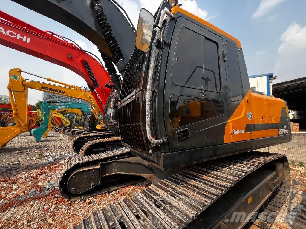 Hyundai HX 220HD Rupsgraafmachines