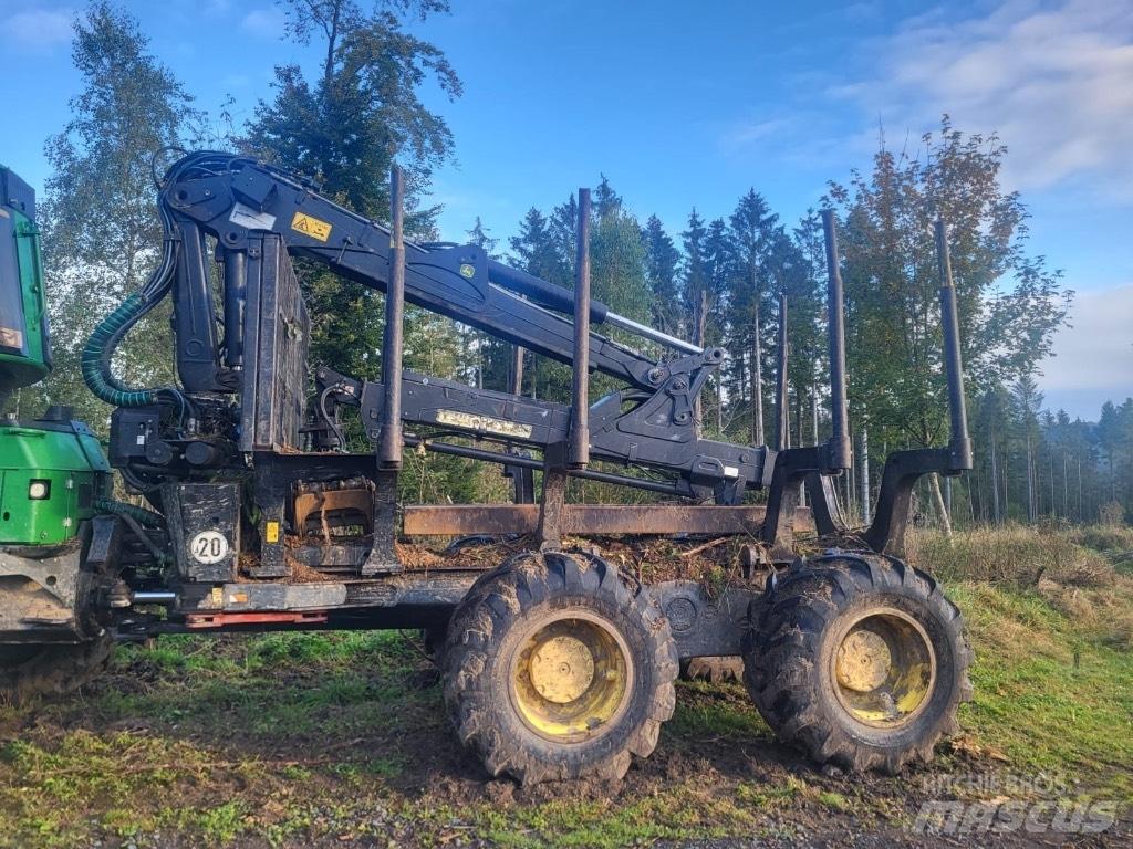 John Deere 1210 G Uitrijwagens