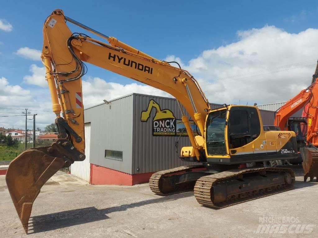 Hyundai R 250 -9 Rupsgraafmachines