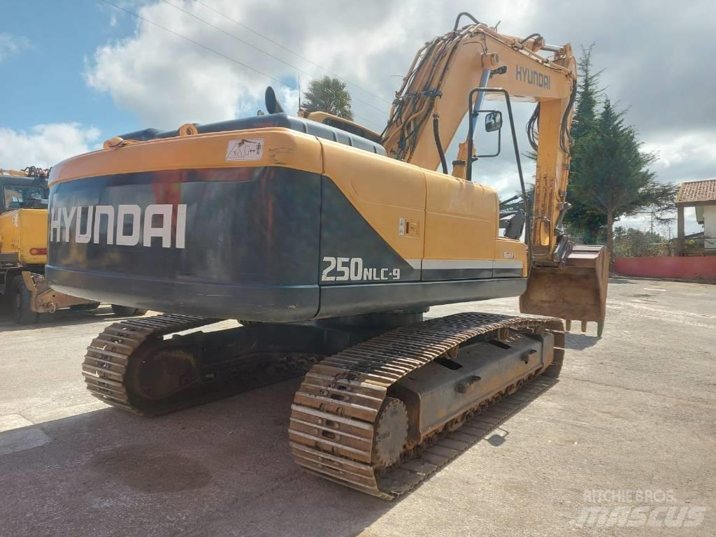 Hyundai R 250 -9 Rupsgraafmachines