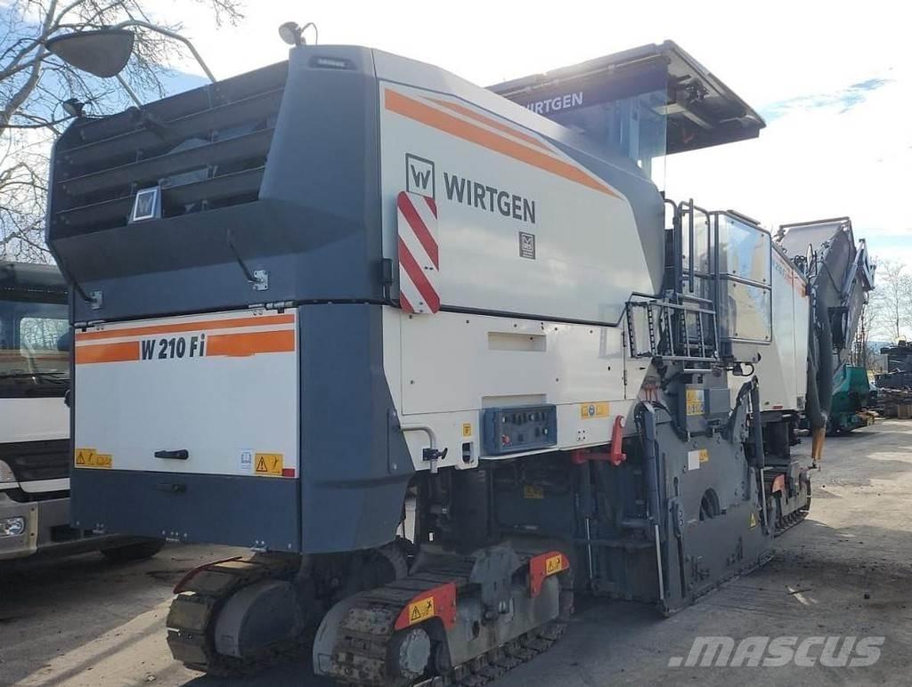 Wirtgen W210 FI Betonsteenmachines