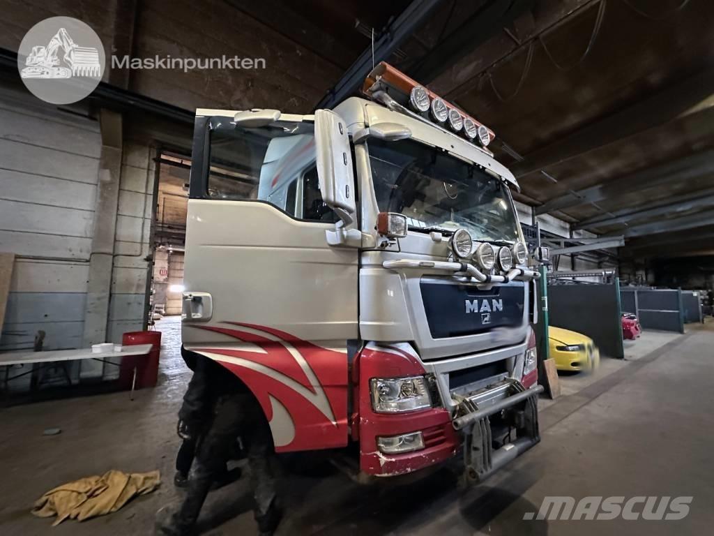 MAN TGX 35.540 Vrachtwagen met containersysteem