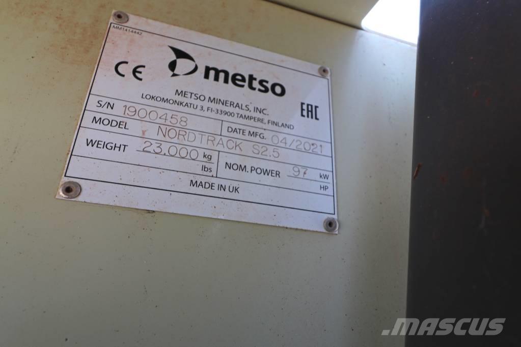 Metso S 2.5 Mobiele zeefinstallaties