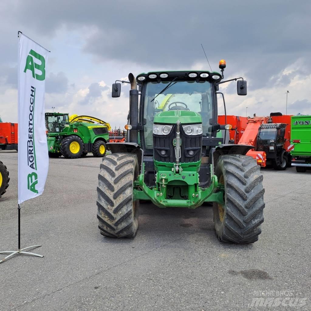 John Deere 6140 R Tractoren