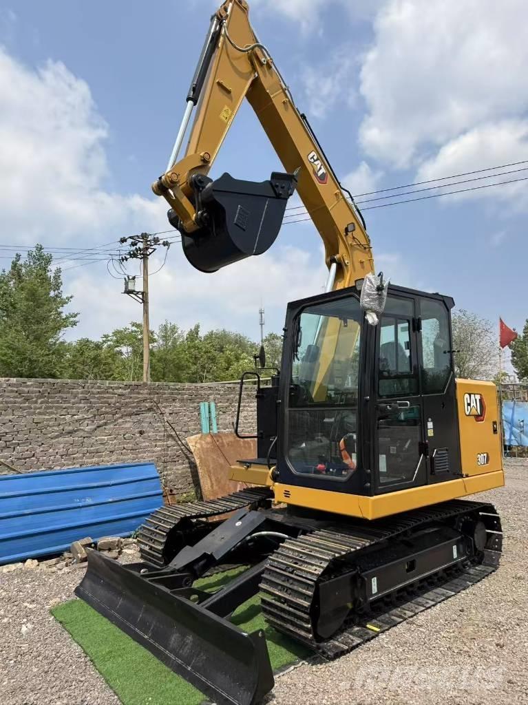 CAT 307 Rupsgraafmachines