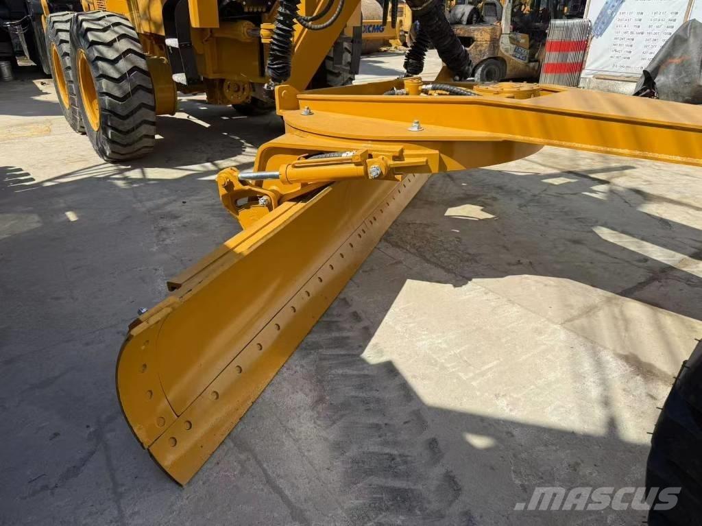 CAT 140 H Graders