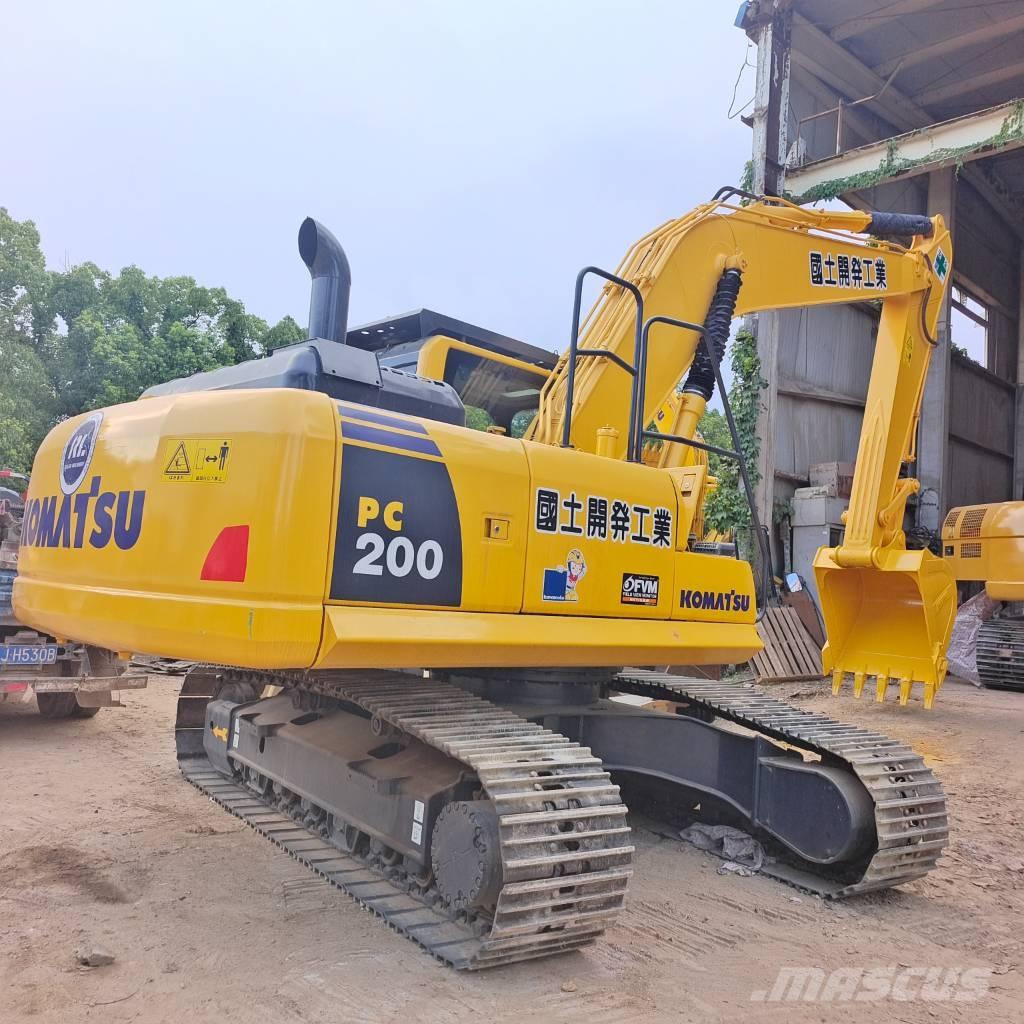 Komatsu PC 200 Rupsgraafmachines