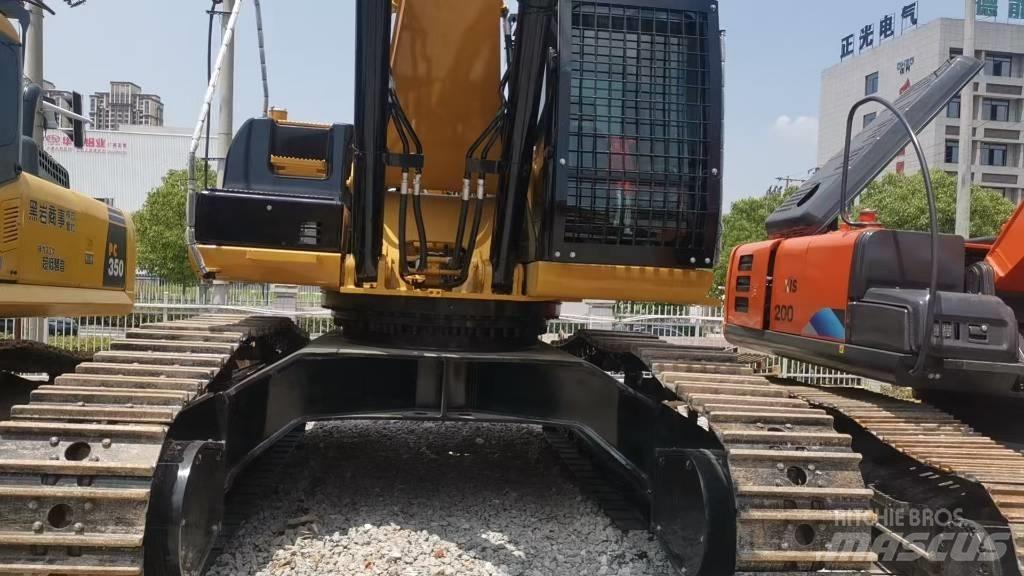 CAT 340 Rupsgraafmachines