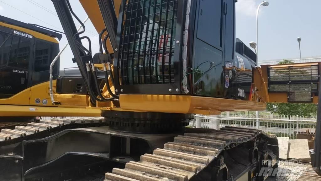 CAT 340 Rupsgraafmachines