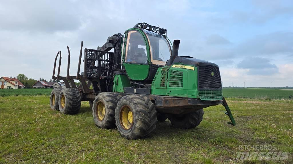 John Deere 1210 E Uitrijwagens