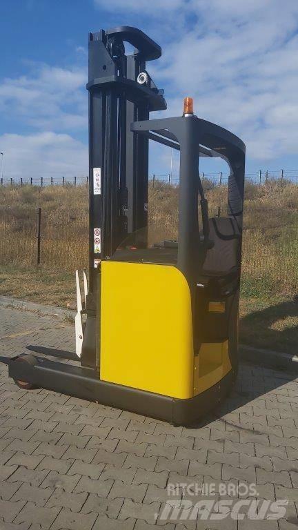 Yale MR 14 H Reachtruck voor hoog niveau