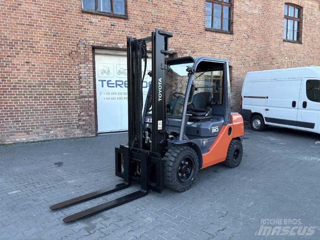 Toyota 06-8FDF30 Diesel heftrucks