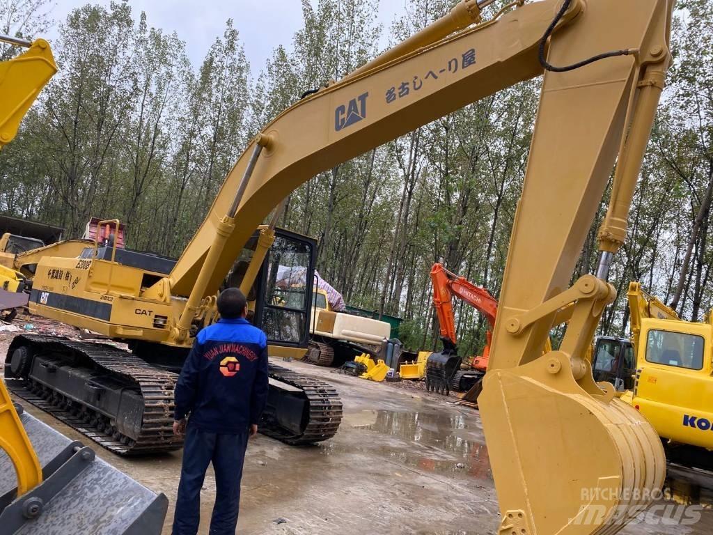 CAT E200B Rupsgraafmachines