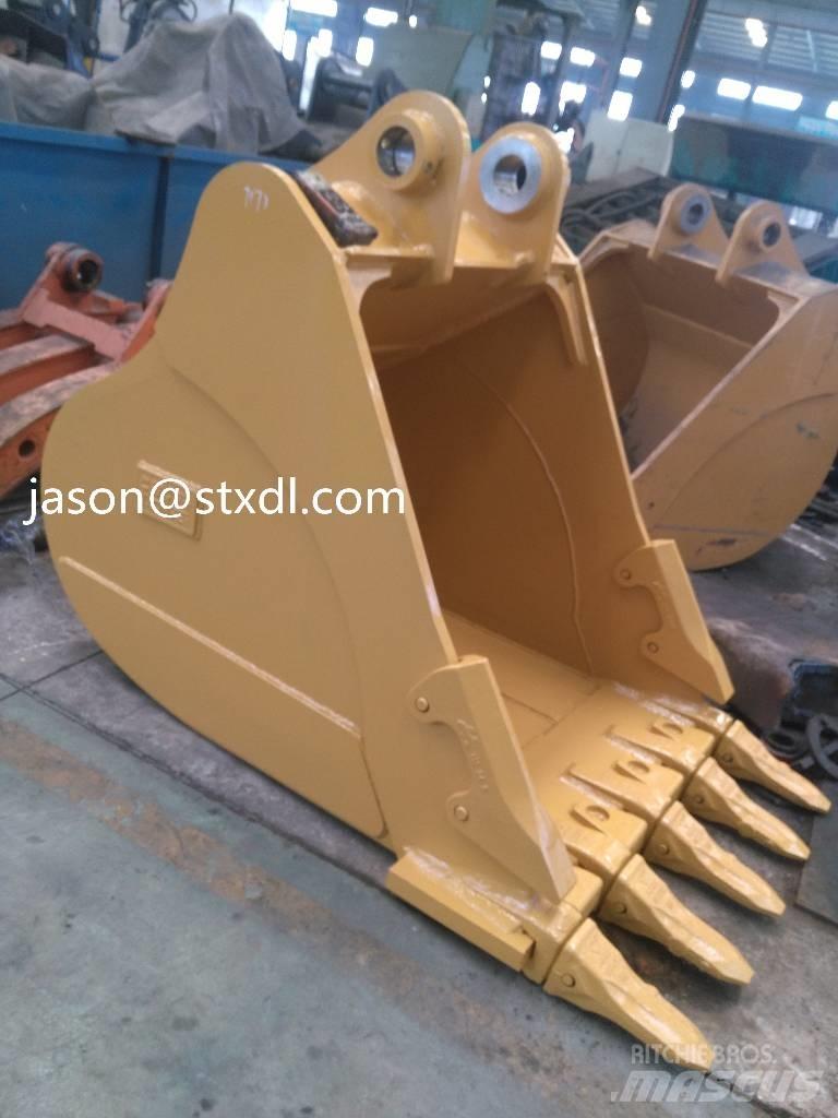 CAT 318 Rock Bucket Bakken