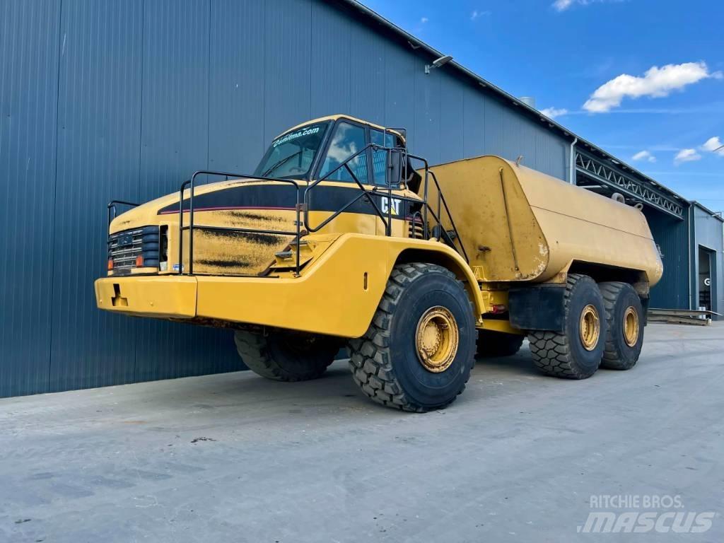 CAT 740 WATER TRUCK Water tankwagens