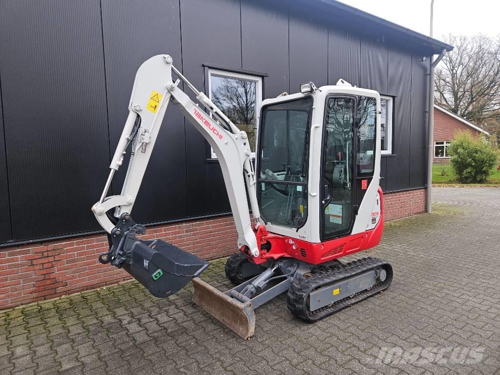 Takeuchi TB216 Minigraafmachines < 7t