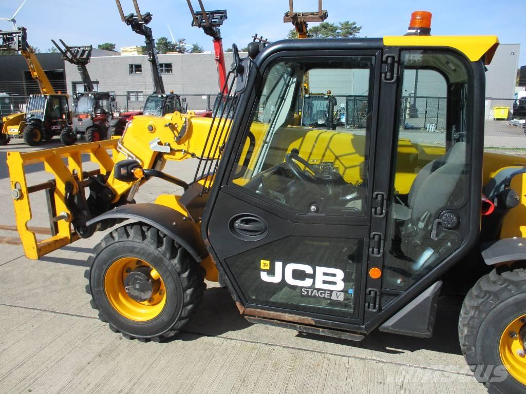JCB 525-60 T5 (582) Verreikers