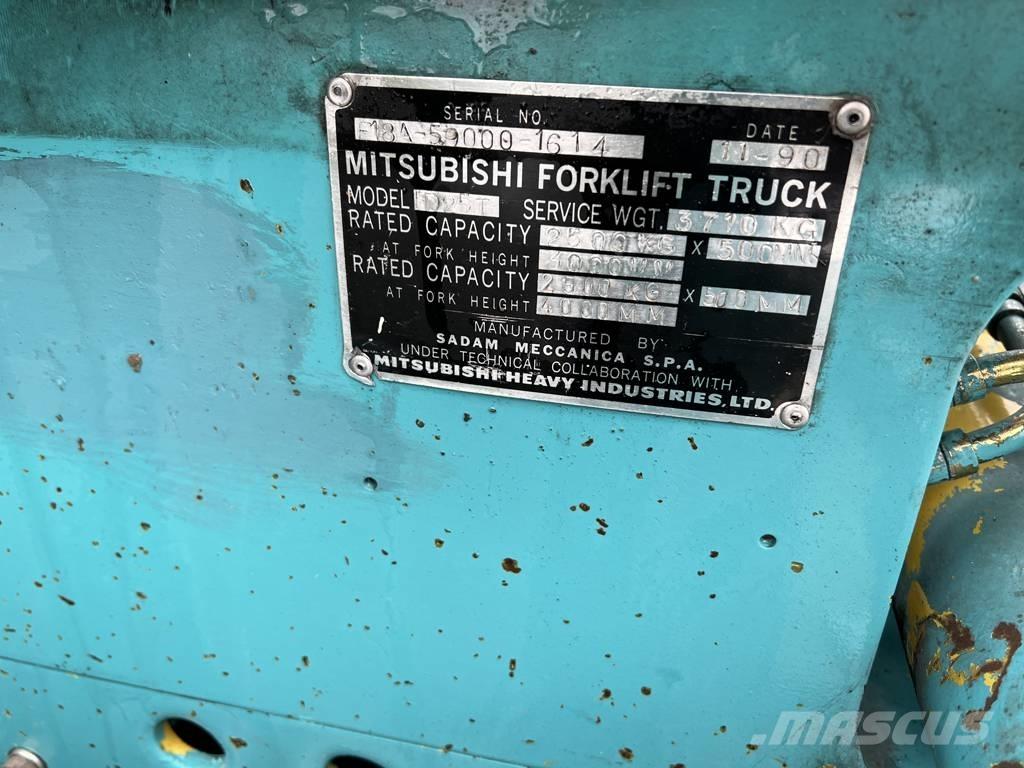 Mitsubishi FD 25T Diesel heftrucks