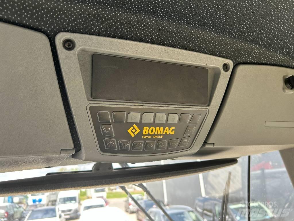 Bomag BW 177 D-5 Trilrolwalsen