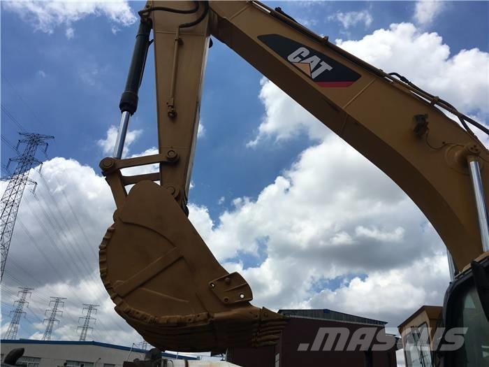 CAT 320 D Rupsgraafmachines
