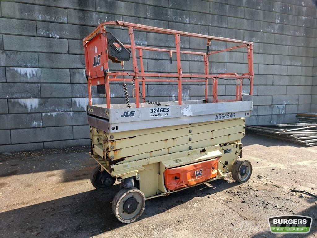 JLG 3246ES Schaarhoogwerkers