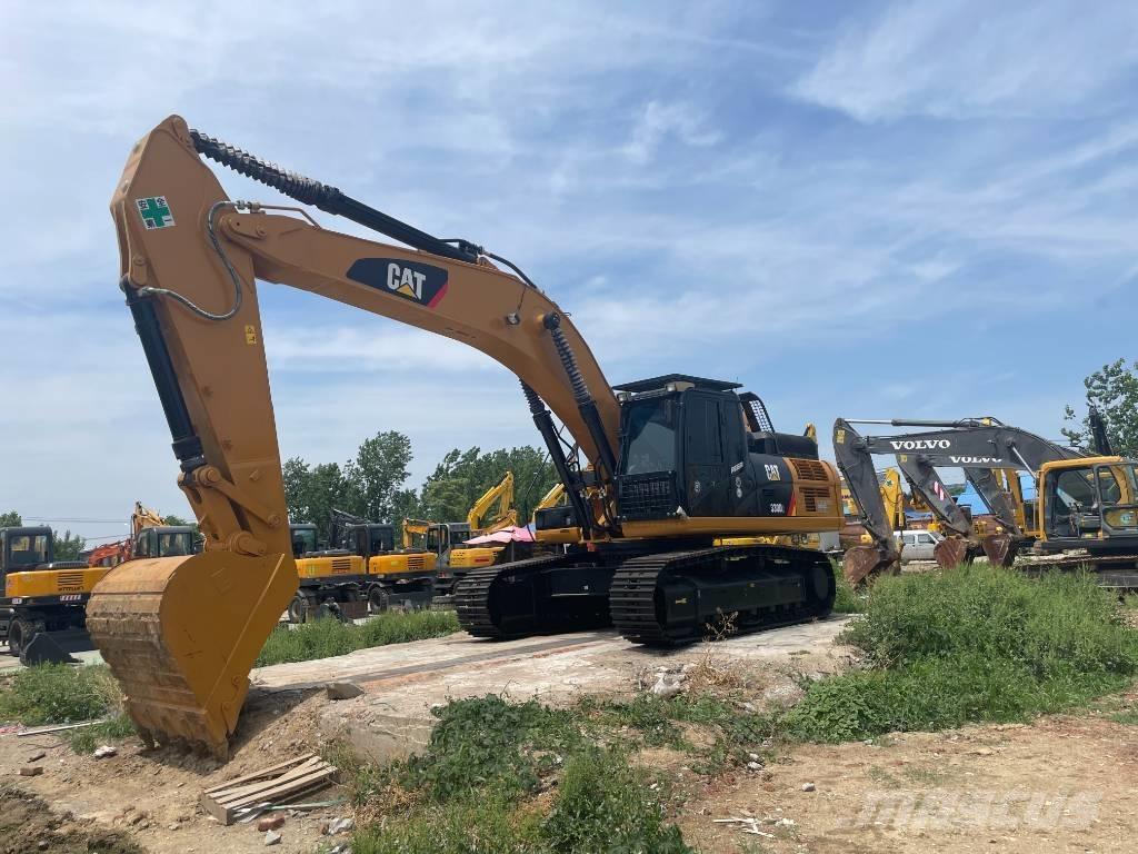 CAT 330 D Rupsgraafmachines