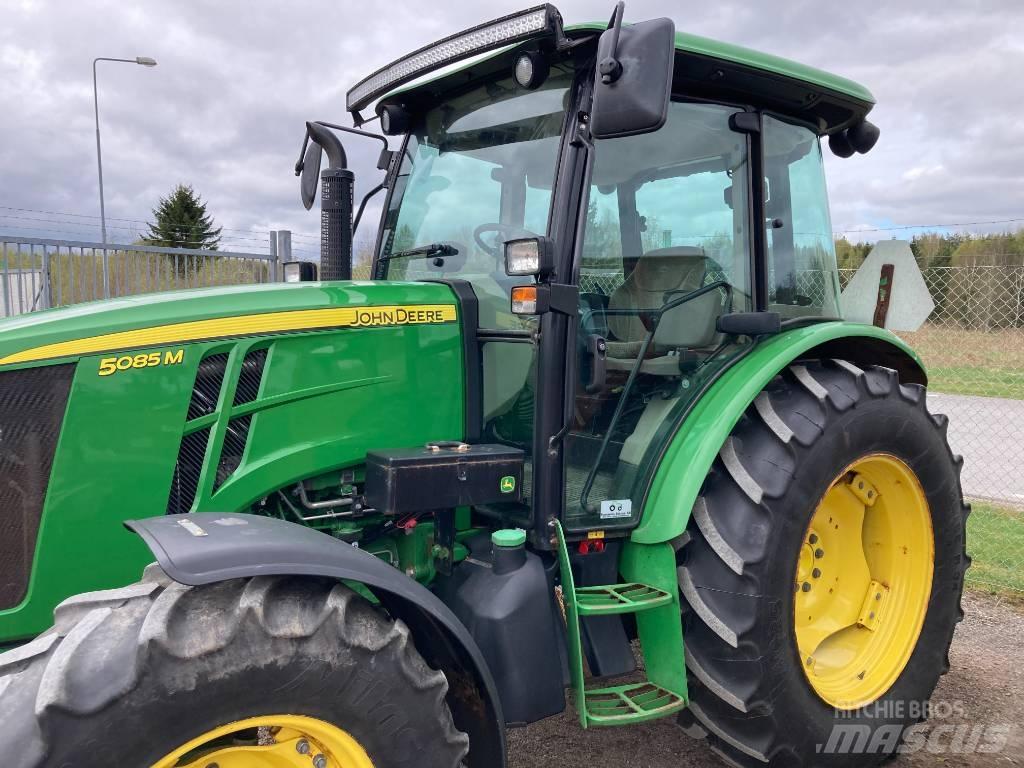 John Deere 5085 M Tractoren