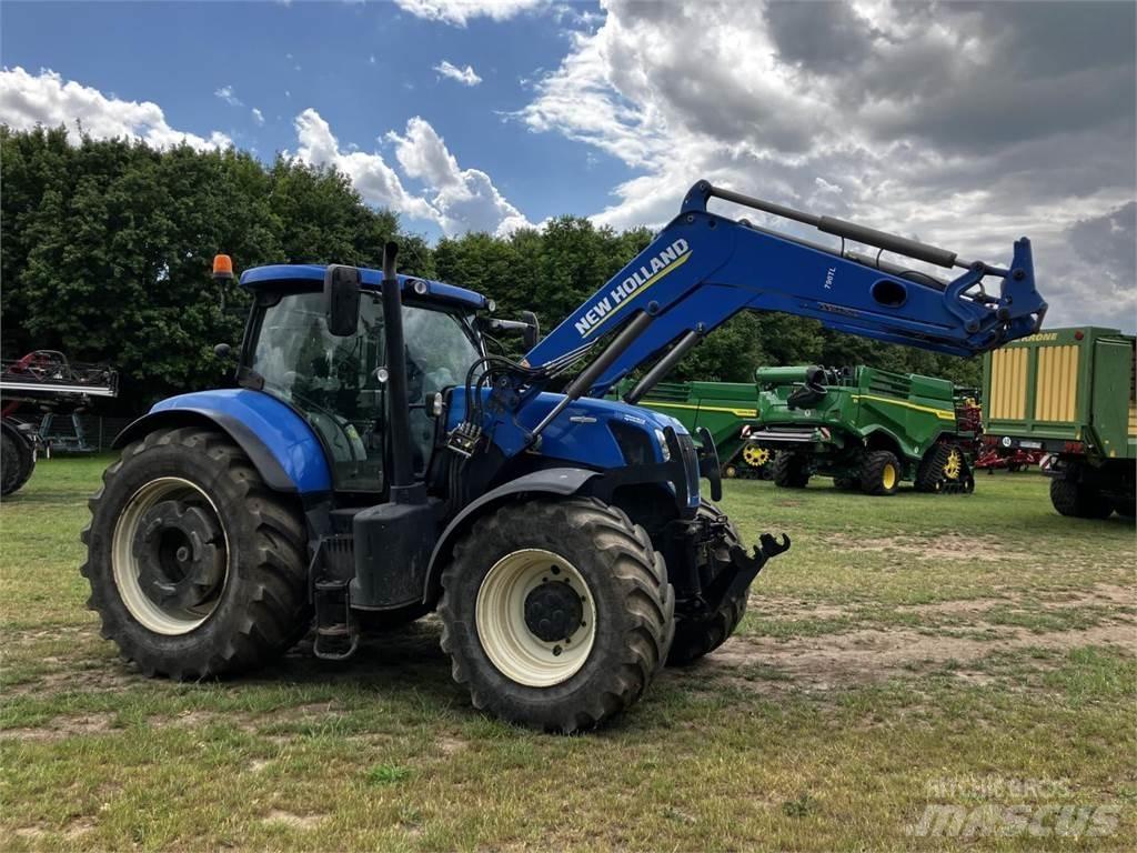 New Holland T7.270 Tractoren