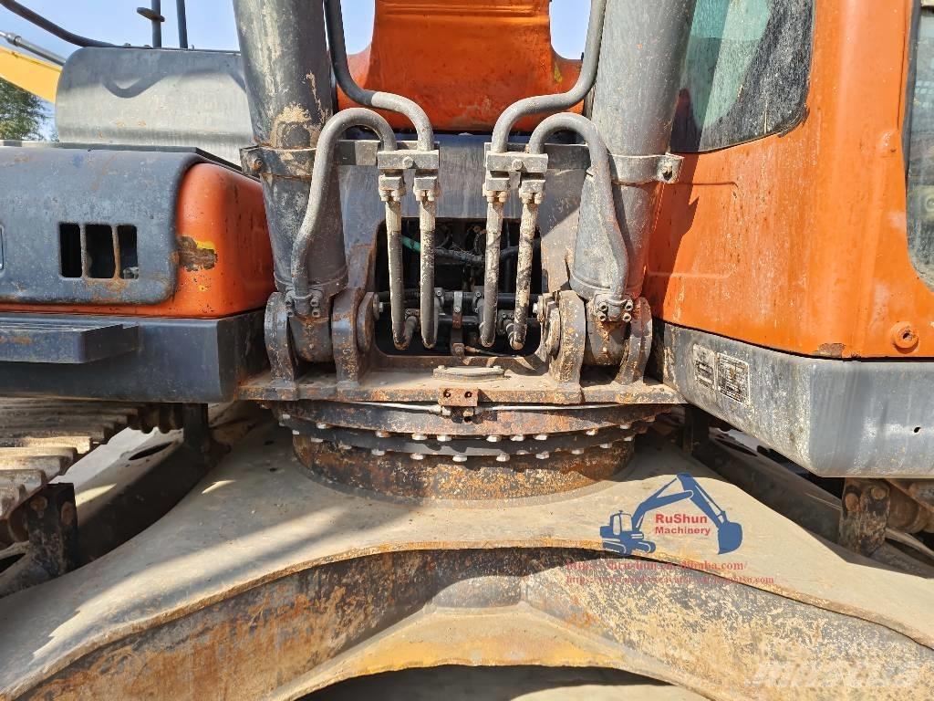 Doosan DX 300 LC Rupsgraafmachines