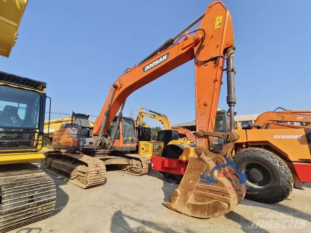 Doosan DX 300 LC Rupsgraafmachines
