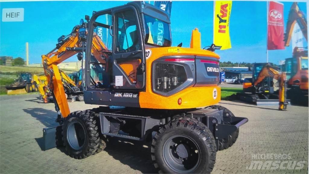 Develon DX100W-7 Wielgraafmachines