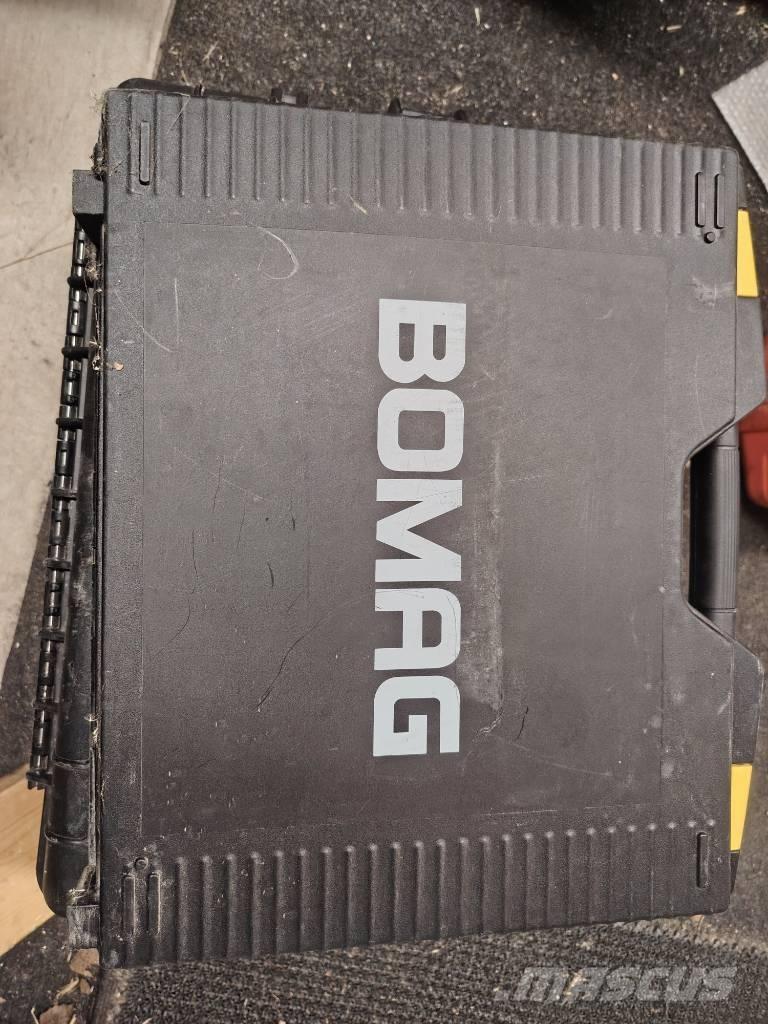 Bomag BW 216 D-4i Trilrolwalsen