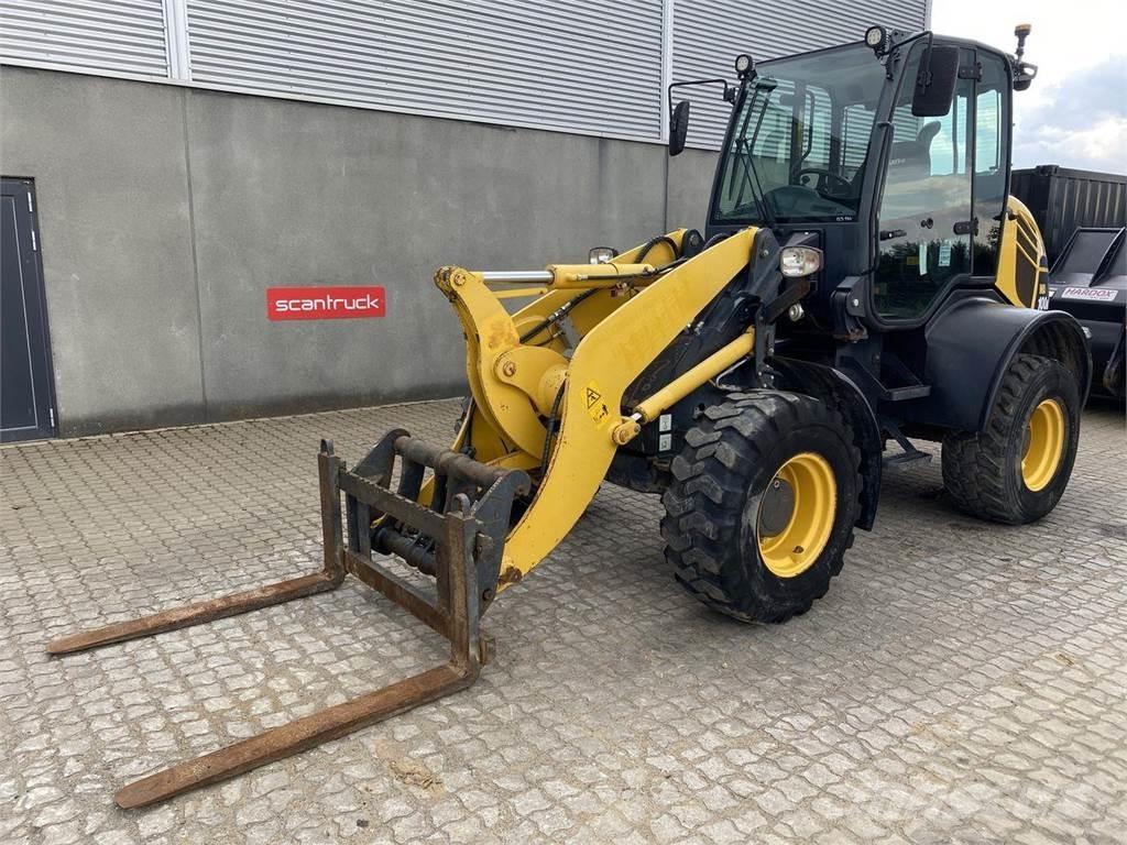 Komatsu WA100-7 Schrank- en knikladers