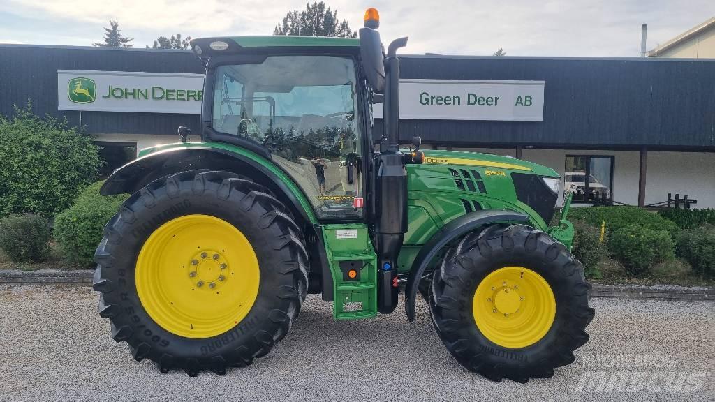 John Deere 6130R Tractoren
