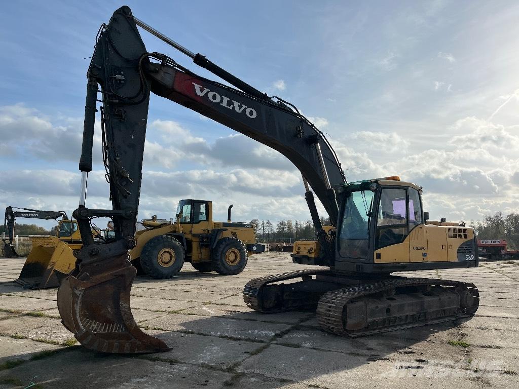 Volvo EC 240 C L Rupsgraafmachines