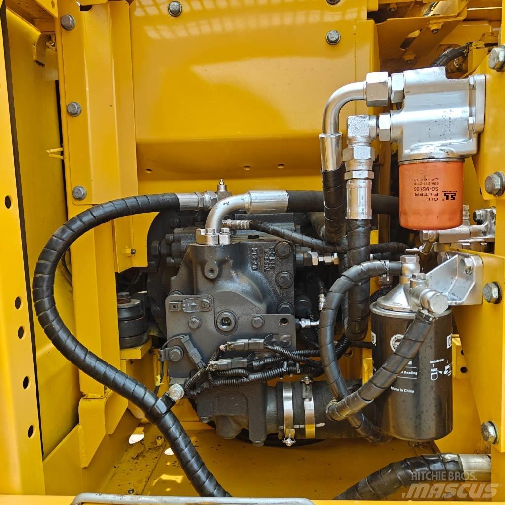 Komatsu 130-7 Rupsgraafmachines