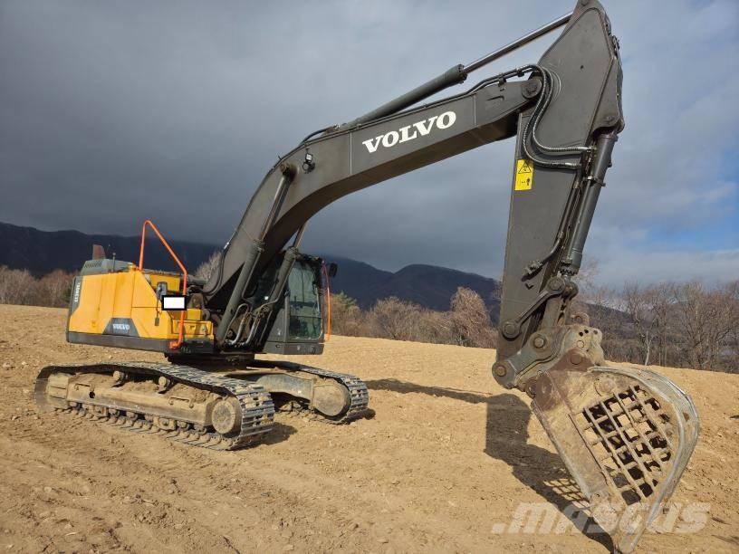 Volvo EC 300 EL Rupsgraafmachines