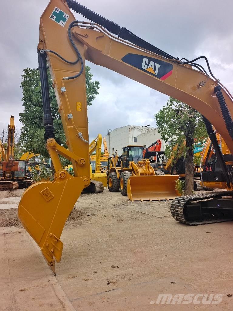 CAT 320 D Rupsgraafmachines