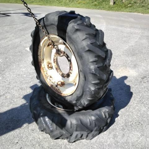 Kleber 320/85R24 Banden, wielen en velgen