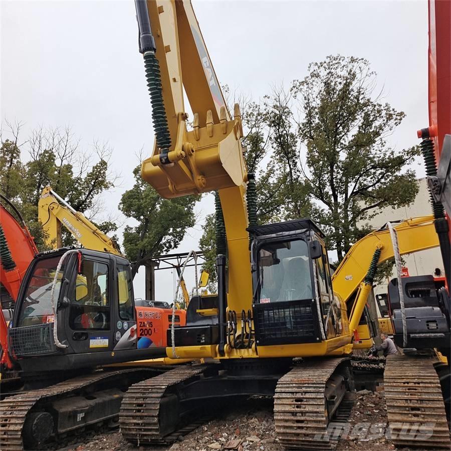CAT 320 D Rupsgraafmachines