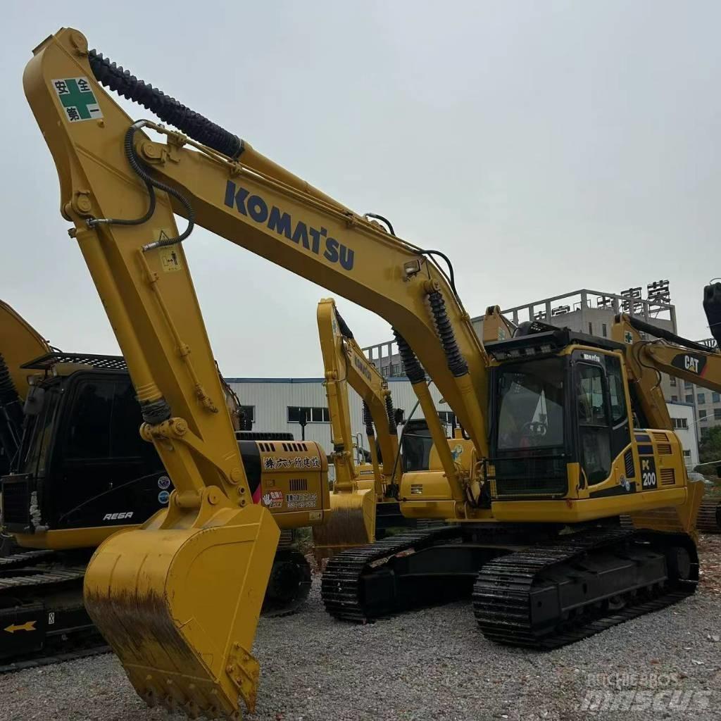 Komatsu 200-8 Rupsgraafmachines