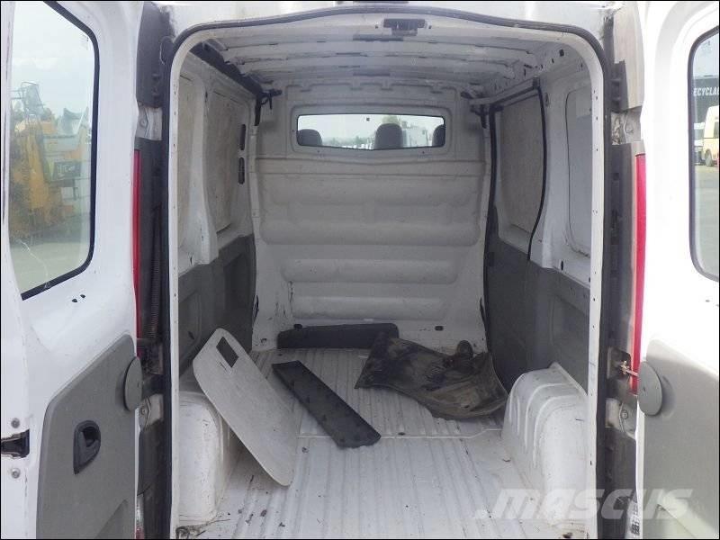 Renault Trafic 2 Gesloten opbouw