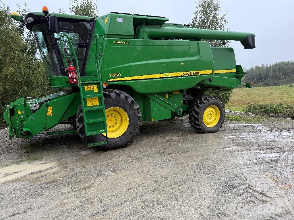 John Deere T550 Maaidorsmachines