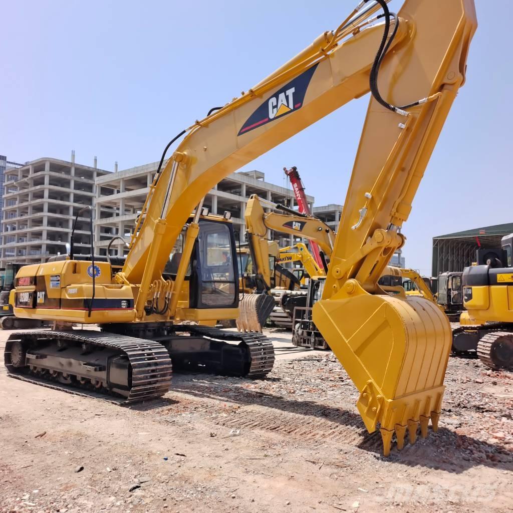 CAT 320 BL Rupsgraafmachines