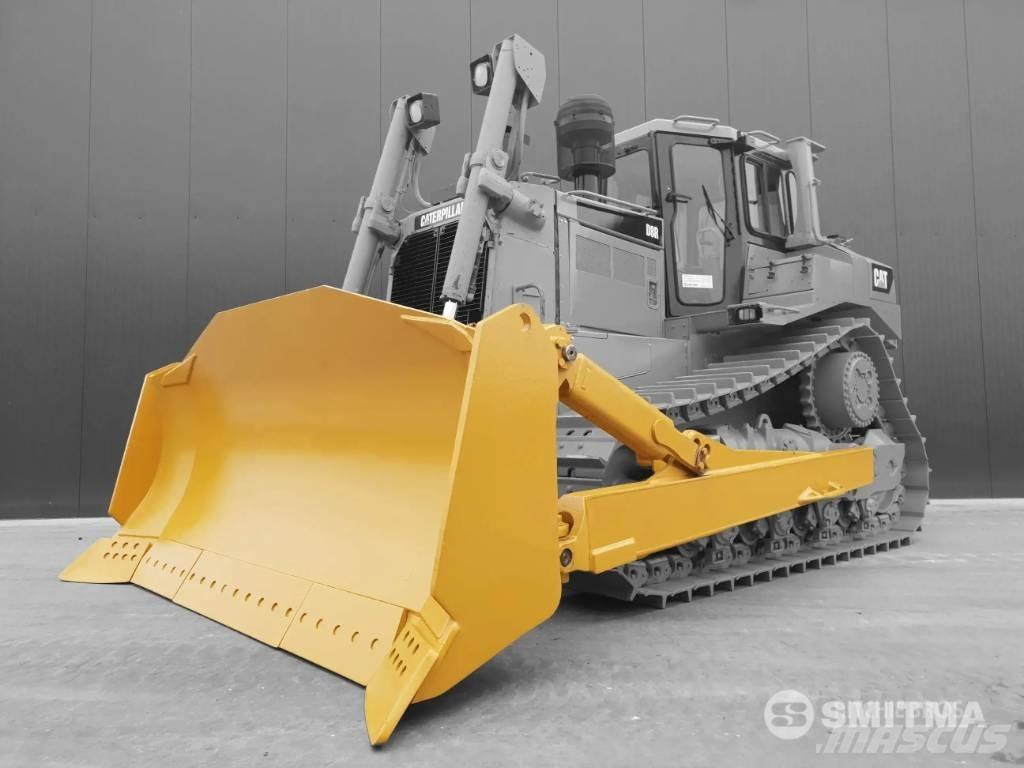 CAT D8T Bladen
